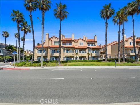 2000 Pacific Coast Hwy Apt 308 , Huntington Beach, CA