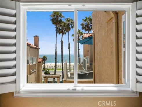 2000 Pacific Coast Hwy Apt 308 , Huntington Beach, CA