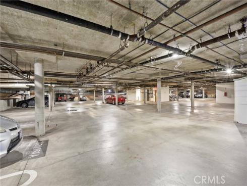 2000 Pacific Coast Hwy Apt 308 , Huntington Beach, CA