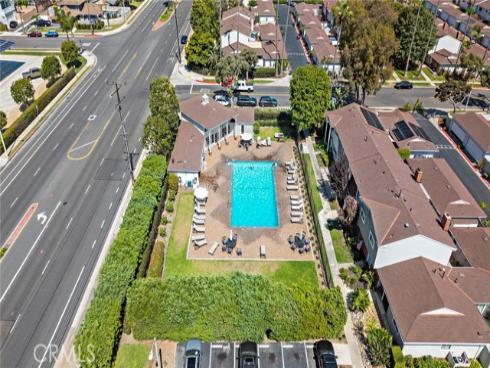 8215 Deerfield Drive, Huntington Beach, CA