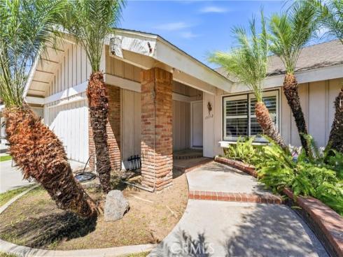 19712 Sacramento , Huntington Beach, CA