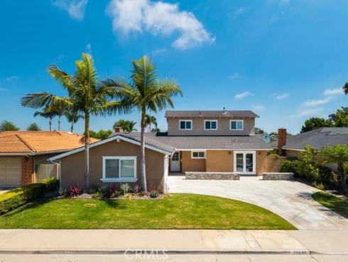 20652 Chaucer Lane, Huntington Beach, CA