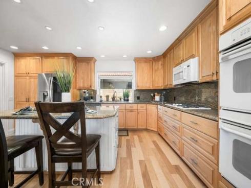 20652 Chaucer Lane, Huntington Beach, CA