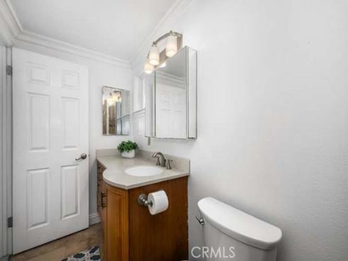 20652 Chaucer Lane, Huntington Beach, CA