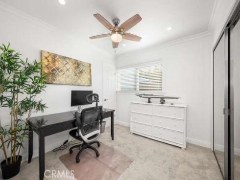 20652 Chaucer Lane, Huntington Beach, CA