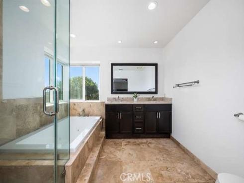20652 Chaucer Lane, Huntington Beach, CA