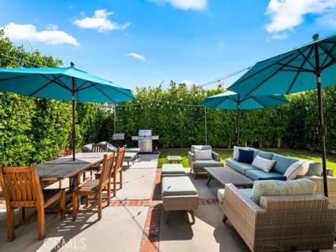 20652 Chaucer Lane, Huntington Beach, CA
