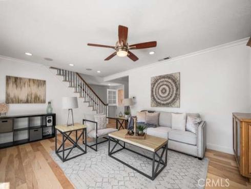 20652 Chaucer Lane, Huntington Beach, CA