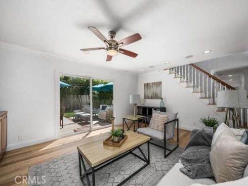 20652 Chaucer Lane, Huntington Beach, CA