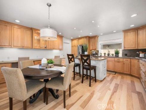 20652 Chaucer Lane, Huntington Beach, CA