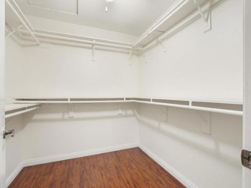 18242 Parkview 208 Lane, Huntington Beach, CA