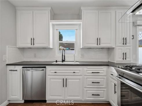 5792 Venturi Drive, Huntington Beach, CA