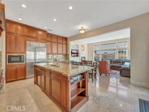 17441 Suffolk Lane, Huntington Beach, CA