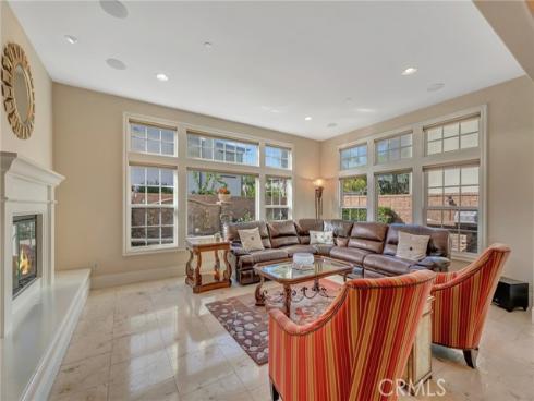 17441 Suffolk Lane, Huntington Beach, CA