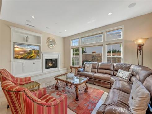 17441 Suffolk Lane, Huntington Beach, CA