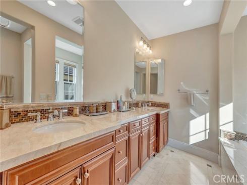17441 Suffolk Lane, Huntington Beach, CA