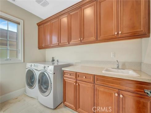 17441 Suffolk Lane, Huntington Beach, CA