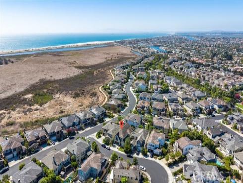 17441 Suffolk Lane, Huntington Beach, CA