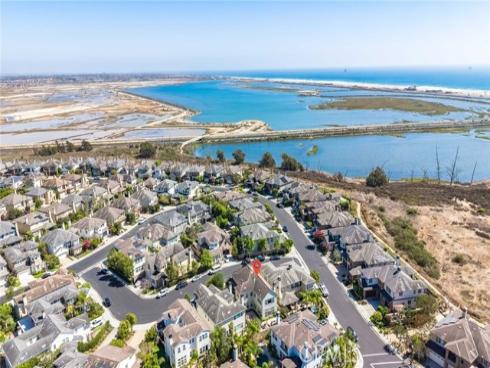 17441 Suffolk Lane, Huntington Beach, CA