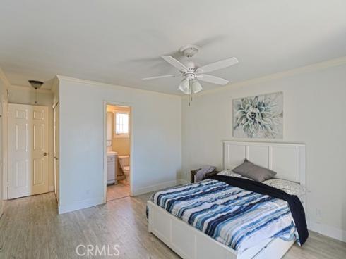 218  16th  A , Huntington Beach, CA