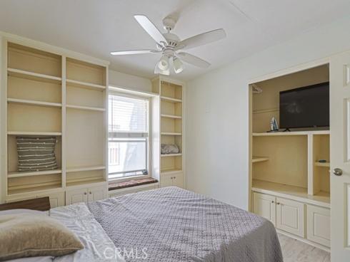 218  16th  A , Huntington Beach, CA