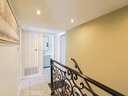 218  16th  A , Huntington Beach, CA