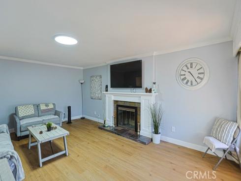 218  16th  A , Huntington Beach, CA