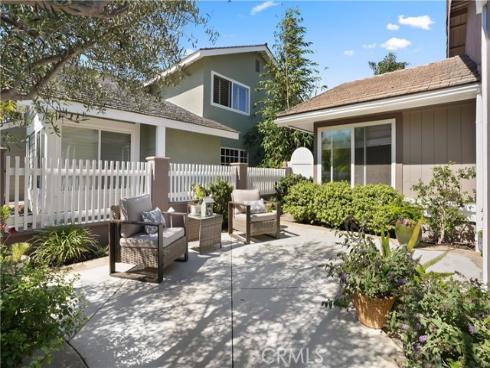 5771 Grimsby Drive , Huntington Beach, CA