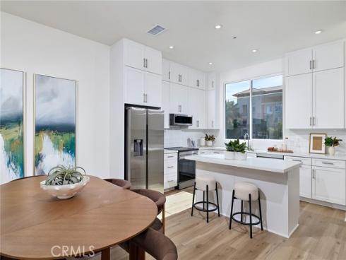 7255 Pointbreak Drive, Huntington Beach, CA