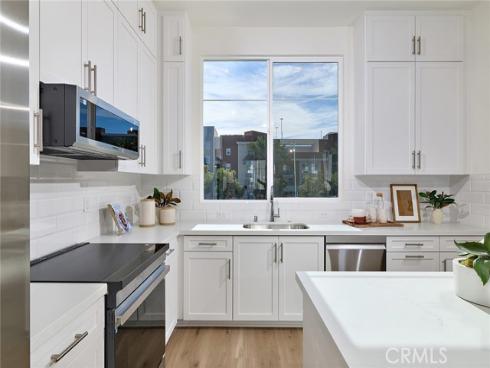 7255 Pointbreak Drive, Huntington Beach, CA