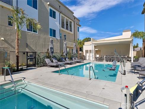 7255 Pointbreak Drive, Huntington Beach, CA