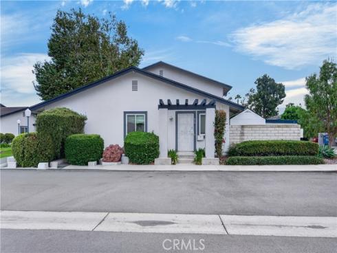 4713 Arena , Huntington Beach, CA