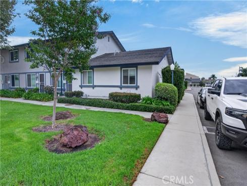 4713 Arena , Huntington Beach, CA