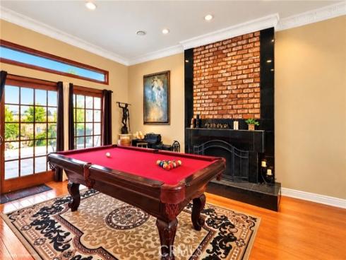 3561  Venture   Drive, Huntington Beach, CA