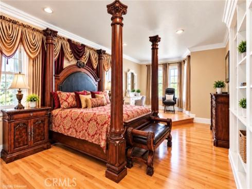 3561  Venture   Drive, Huntington Beach, CA
