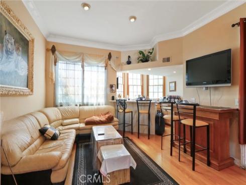 3561  Venture   Drive, Huntington Beach, CA