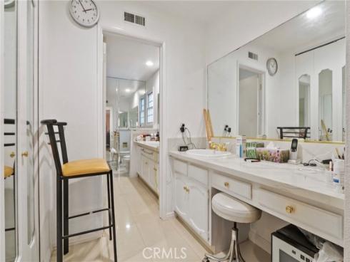 3561  Venture   Drive, Huntington Beach, CA