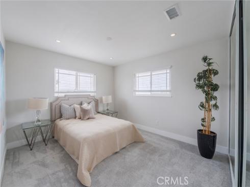 17661 Still Harbor , Huntington Beach, CA