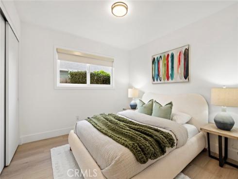 21902 Summerwind Lane, Huntington Beach, CA