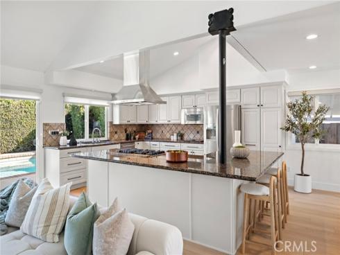 21902 Summerwind Lane, Huntington Beach, CA