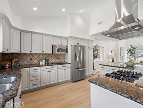 21902 Summerwind Lane, Huntington Beach, CA