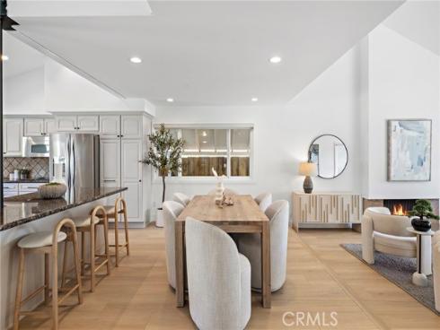 21902 Summerwind Lane, Huntington Beach, CA