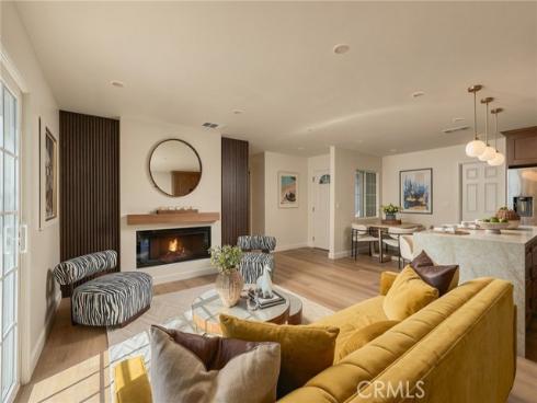 18001 Gulf , Huntington Beach, CA