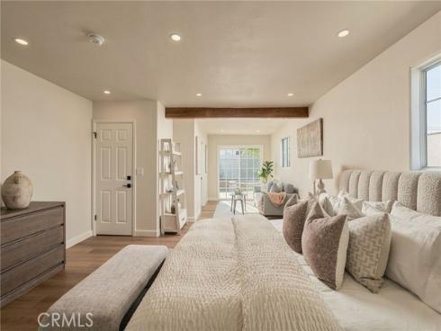 18001 Gulf , Huntington Beach, CA