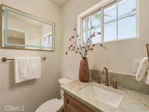 18001 Gulf , Huntington Beach, CA
