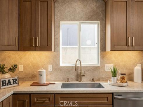 18001 Gulf , Huntington Beach, CA