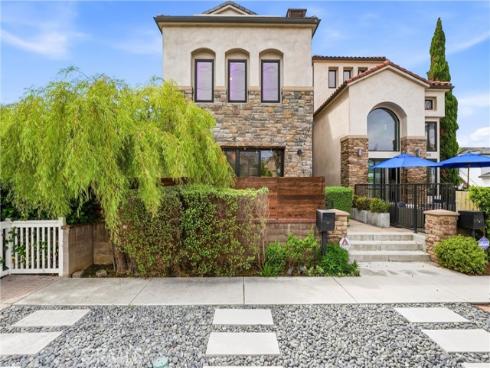 1017  Delaware  , Huntington Beach, CA