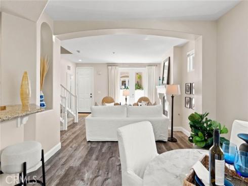 7244 Lisamarie Court, Huntington Beach, CA
