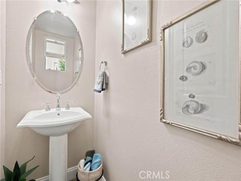 7244 Lisamarie Court, Huntington Beach, CA