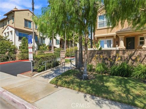 7244 Lisamarie Court, Huntington Beach, CA